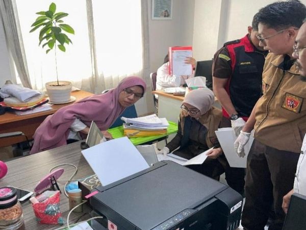 Kejari Sinjai Geledah Dua Kantor Balai di Makassar, Usut Dugaan Korupsi SPAM IKK