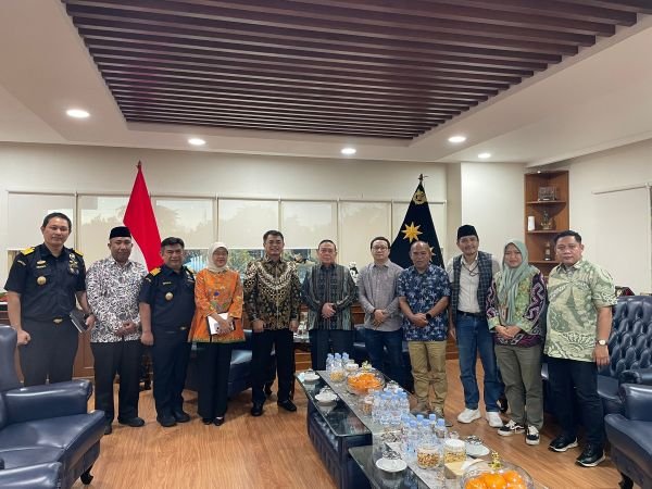 Pemprov Sulbar Dorong Pembentukan Kantor Bea Cukai untuk Perkuat Perekonomian Daerah