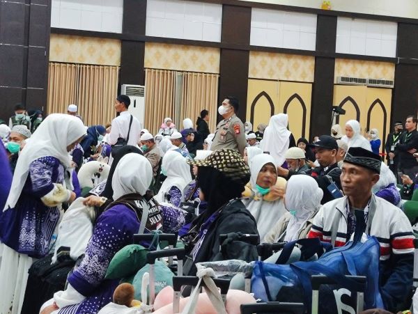Jemaah Haji Kloter 19 Tiba di Makassar, 2 Wafat di Makkah