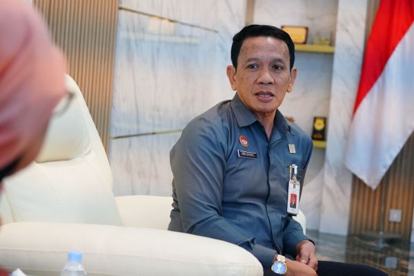 Kades dan Lurah Sulsel Dapat Rekomendasi Gelar Non Akademik NL.P