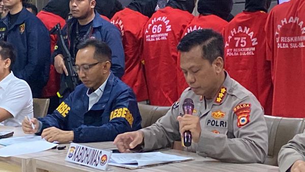 Mahasiswa Asal Bone Jadi Tersangka Provokator Pembakaran DPRD Makassar Saat Live TikTok