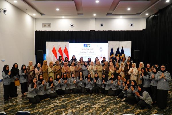 Silaturahmi dan Kebersamaan Warnai Halal Bi Halal DWP Kemenkum Sulsel