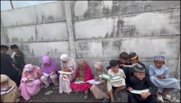 TPQ Makassar Dipagari Tembok Beton, Puluhan Santri Terpaksa Mengaji di Pelataran Rumah