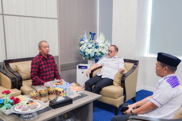 Sinyal Politik Damai, Gubernur Sulbar dan AIM Silaturahmi Pascapilkada