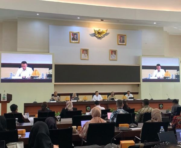 Kunker di Sulsel, Komisi VI DPR RI Minta BUMN Perluas Pasar