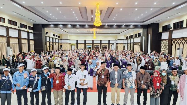 Kloter 8 Embarkasi Makassar Tiba di Tanah Air, Dua Jemaah Masih Jalani Perawatan