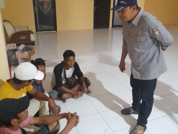 Perumda Parkir Makassar Dampingi Jukir Resmi yang Diamankan Polres Pelabuhan
