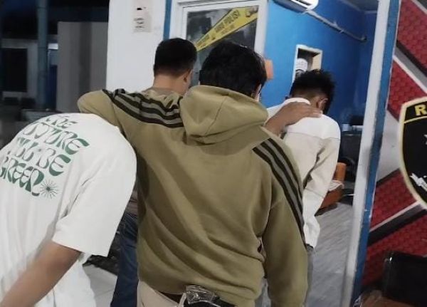 Dua Remaja di Gowa Diamankan Polisi Usai Tembak Mata Korban dengan Pistol Mainan