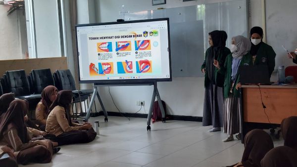 SMA Bosowa School Makassar Terima Kunjungan Sosialisasi FKG UMI