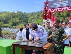 Jembatan Garuda Merah Putih Resmi Berdiri di Pelosok Tompobulu