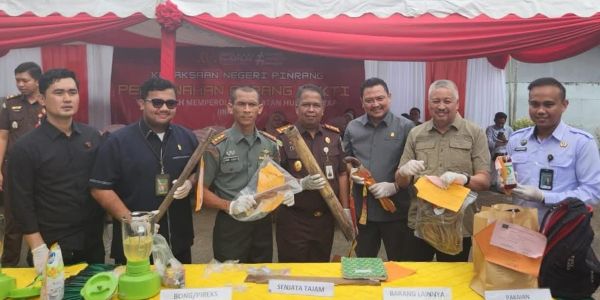 Karutan Pinrang Hadiri Pemusnahan Barang Bukti Kejari