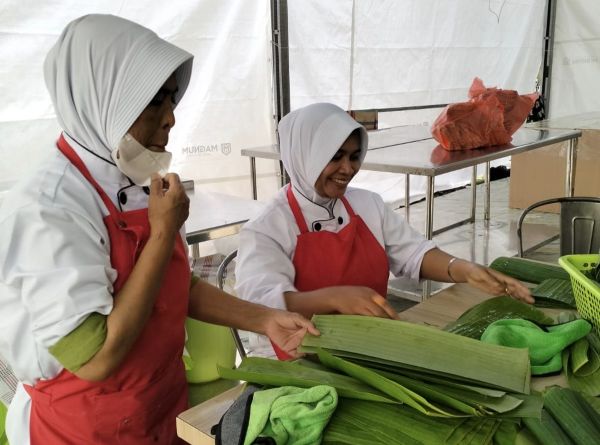 Al-Markaz Terapkan Kemasan Ramah Lingkungan Untuk Hidangan Buka Puasa