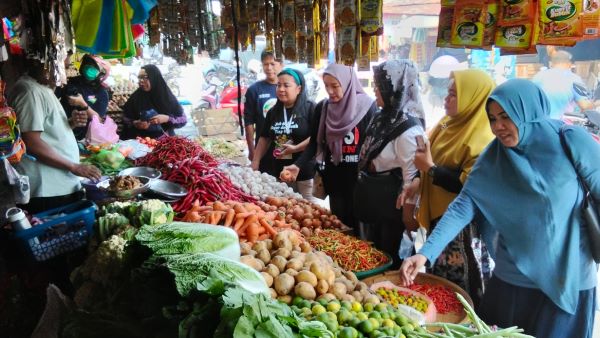 Pemprov Sulbar Pantau Harga dan Ketersediaan Pangan Jelang Nataru