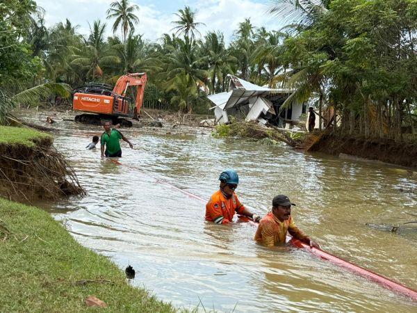 Tiba di Aceh, Tim Khusus PLN UID Sulselrabar Terus Berupaya Tuntaskan Pemulihan Sistem Kelistrikan