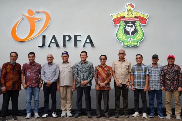 Unhas dan PT Japfa Resmikan Kandang ayam 'Closed House' Modern
