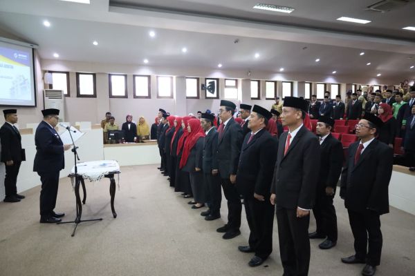 Lantik 27 Pejabat, Appi Minta Birokrasi Berlari Kencang
