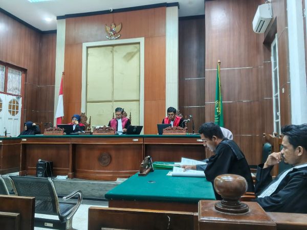 Dua Bersaudara Tersangka Perusakan Gedung DPRD Sulsel Ajukan Eksepsi