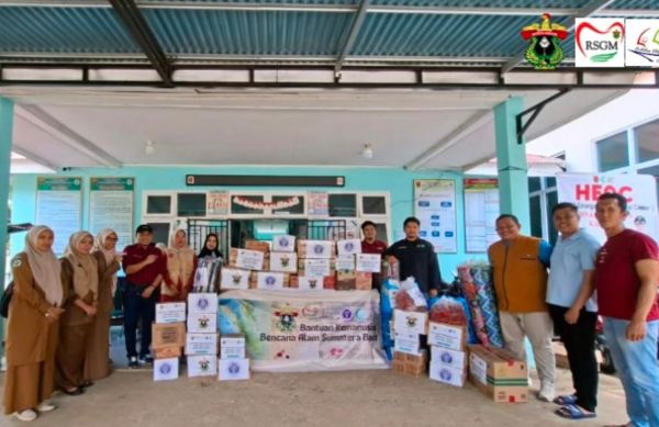 Direktur RSGM Unhas Salurkan Bantuan Medis dan Logistik ke Lokasi Bencana Terparah di Kabupaten Agam