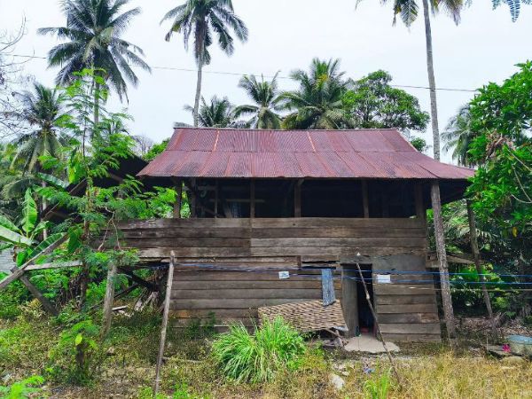 Rumah Nenek 102 Tahun di Kalaena Segera Dibedah Pemkab Lutim