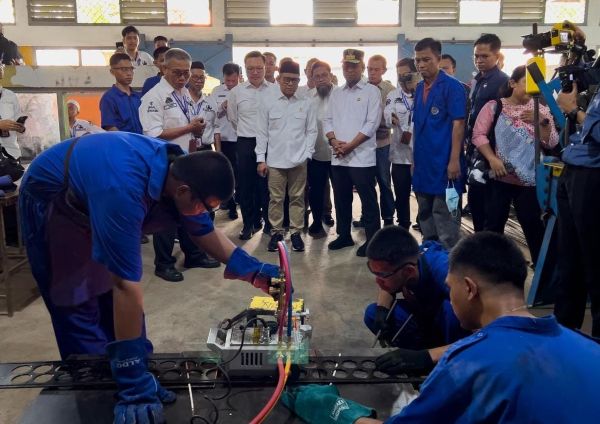 Kemenko PM Dukung Transformasi SMK Jadi Inkubator Satu Juta Talenta Global Terampil