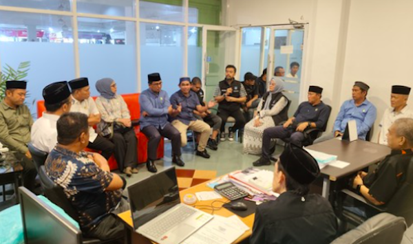 Komisi B DPRD Makassar-PD Parkir Sidak Pasar Butung, Temukan Tarif Tak Sesuai