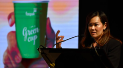 Menjaga Nadi Industri Dari Gangguan Suplai Plastik