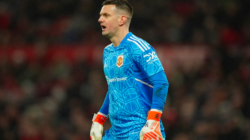 Manchester United Perpanjang Kontrak Kiper Senior Tom Heaton hingga 2027