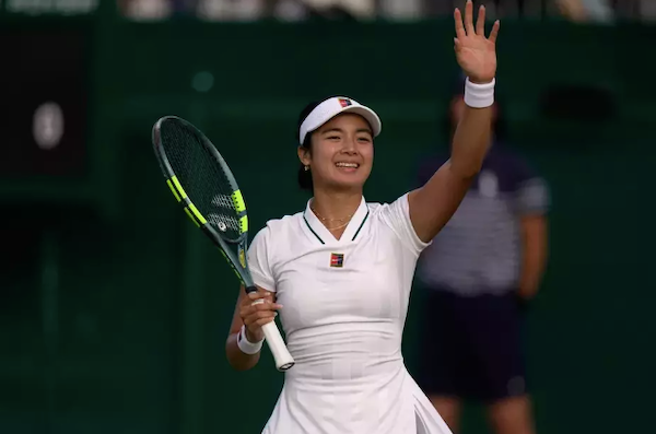 Alexandra Eala Cetak Sejarah, Singkirkan Juara Bertahan Iga Swiate