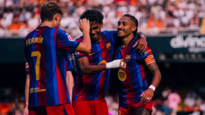 Lamine Yamal Cetak Brace, Barcelona Hancurkan Valencia 5-0 di Mestalla