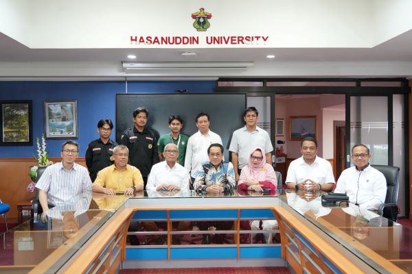 Respon Bencana Sumatera, Unhas Kirim Tim Bantuan Medis