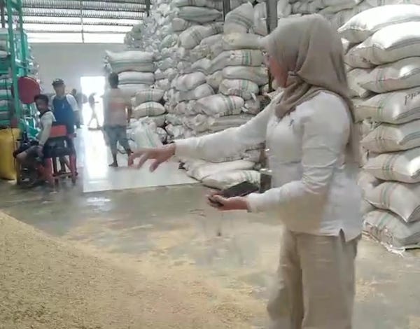 Bulog Pastikan Harga Gabah di Takalar Sesuai HET, Bantah Isu Miring!