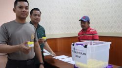 Polres Maros Jalani Pemeriksaan Kesehatan dan Deteksi Dini Narkotika