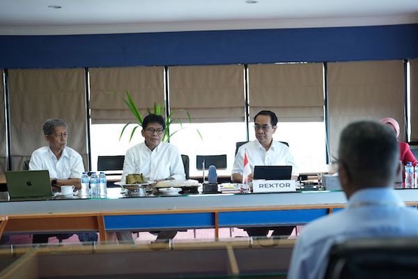 Calon Direksi Bank Unhas Jalani Seleksi Wawancara