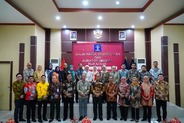 Dirjen AHU Puji Kinerja BHP Makassar