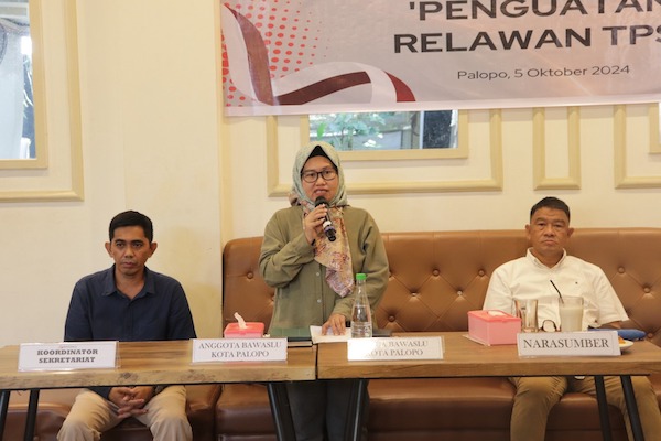 Jelang PSU, Bawaslu Palopo Minta APK Segera Ditertibkan