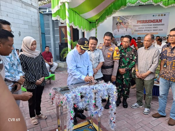 Kurangi Pemukiman Kumuh di Bantaeng, Wabup Resmikan PPTK di Borkal
