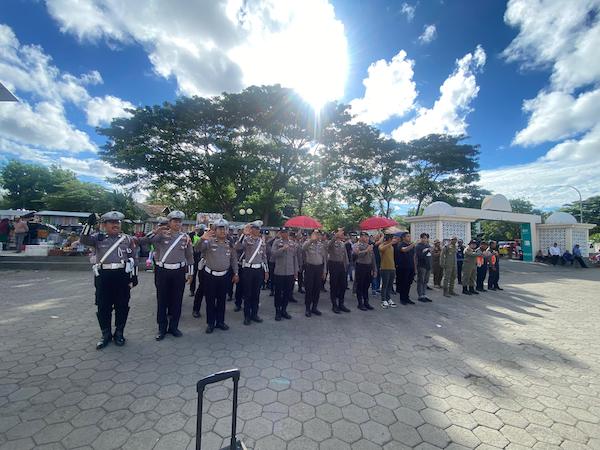 Polres Jeneponto Kerahkan Ratusan Personel Amankan Keberangkatan CJH