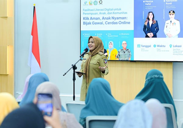 Wagub Sulsel Tekankan Peran Perempuan sebagai Pilar Ketahanan Digital Keluarga