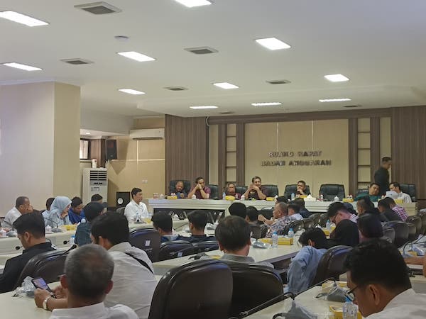 DPRD Makassar Soroti Transparansi Kontribusi Mall MP dalam Pembangunan GOR