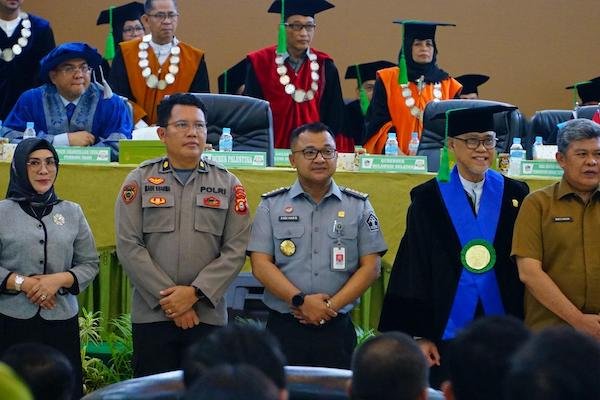 Kanwil Kemenkum Sulsel Hadiri Puncak Perayaan Milad UMI ke-71 Tahun