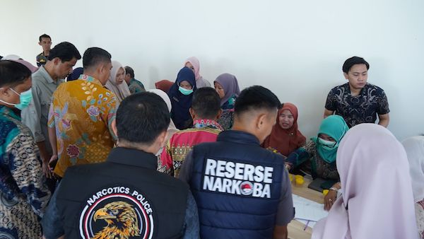 Bupati Bulukumba Sidak dan Tes Urine Pegawai OPD di Gedung Pinisi