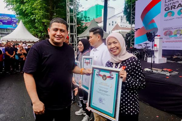 Mal Ratu Indah Raih Penghargaan Ketaatan Pengelolaan Lingkungan Hidup dari Pemkot Makassar