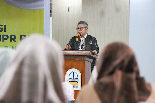Taufan Pawe Sosialisasi Empat Pilar di IAIN Bone, Sorot Integritas-Hak PPPK