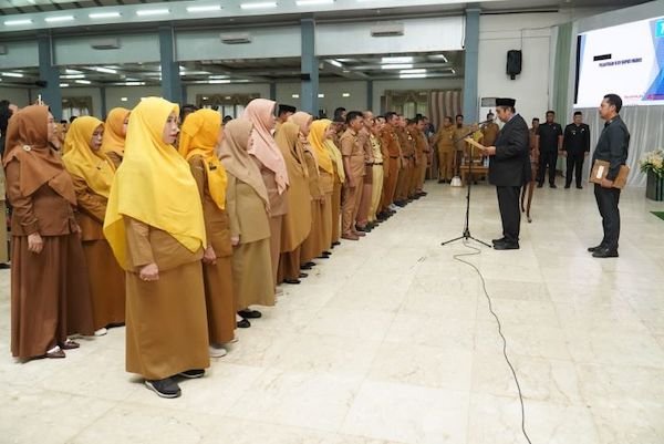 Bupati Maros Rotasi 36 Kepsek, Dorong Inovasi Pendidikan