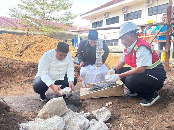 Pemkab Maros Mulai Bangun Masjid Pengganti Mushala Kantor Bupati