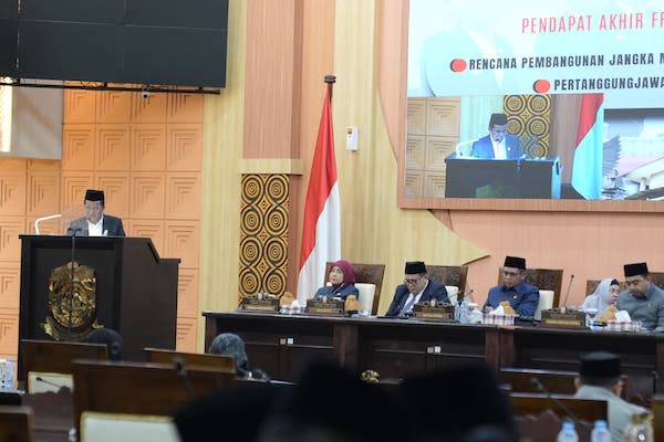 Fraksi PKS Soroti Kebocoran Parkir dan DBH di Rapat Paripurna RPJMD Makassar