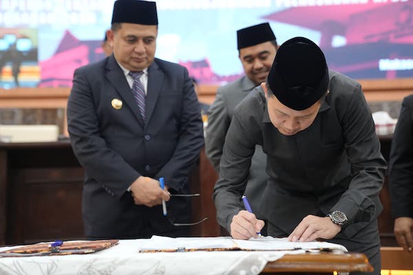 DPRD Sahkan RPJMD dan Laporan APBD, Makassar Komitmen Pembangunan Inklusif