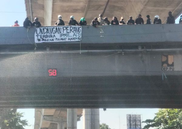 OTK Pasang Spanduk Undangan Perang Terbuka dan Sisir Kampus, IPMIL : Pembiaran Kekerasan