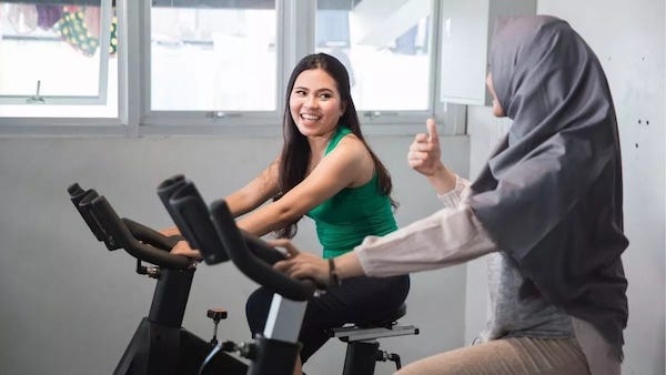 Olahraga di Dalam Ruangan dengan Sepeda Statis, Pilihan Aman dan Sehat