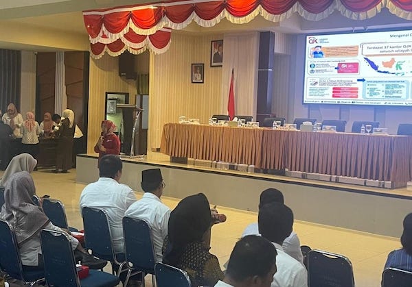 OJK Dorong Literasi dan Inklusi Keuangan Luwu Raya Melalui Kolaborasi Multi Pihak